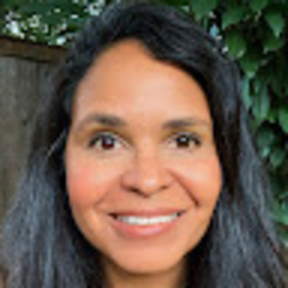 Meet your Posher, Lynn - Picture 1 of 1